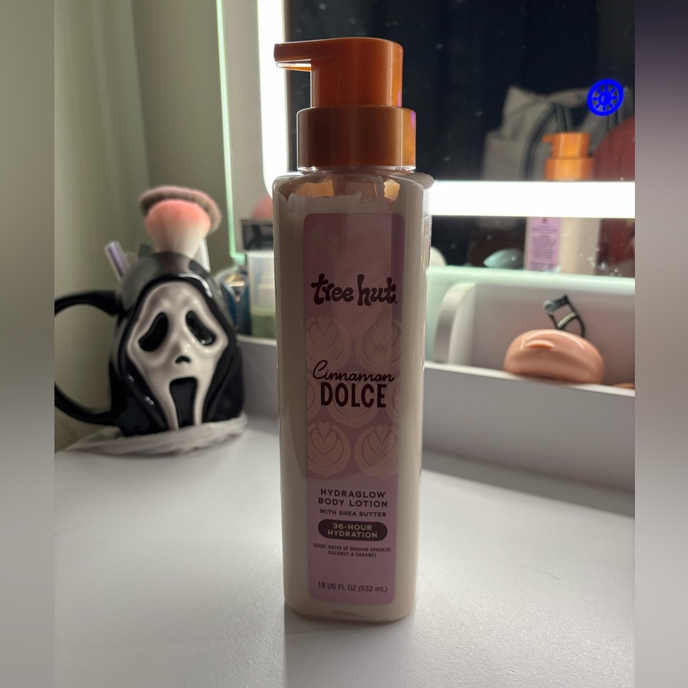 tree hut cinnamon dolce lotion